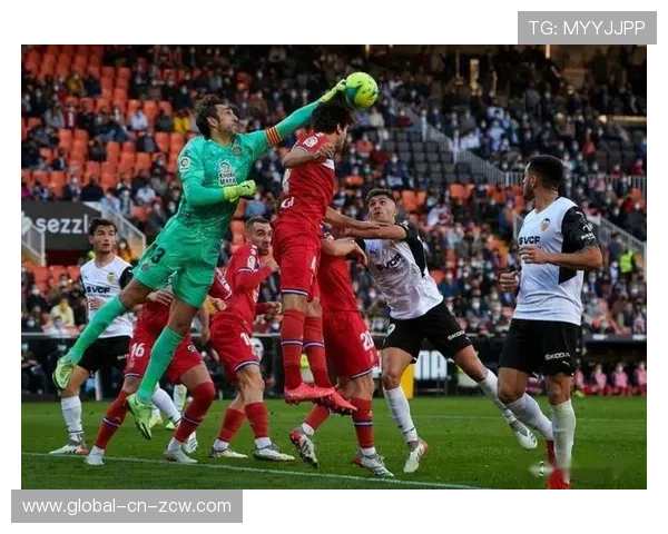 西班牙人主场迎战阿拉维斯，历史交锋优势或助控球打法复苏